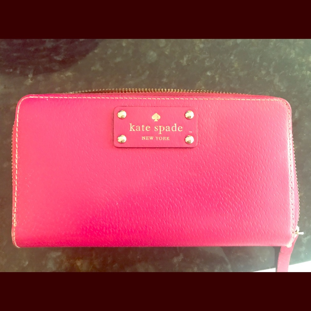Kate Spade ♠️ pink leather Lacey wallet